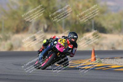 media/Nov-06-2022-SoCal Trackdays (Sun) [[208d2ccc26]]/Turn 6 (145pm)/